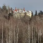 Domcek *