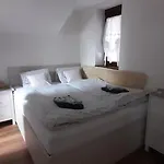 Domcek * Tatranská Lomnica